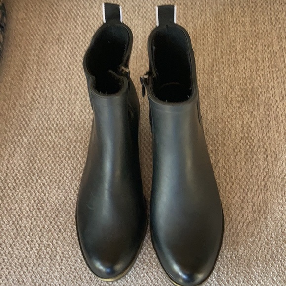 LUCKY BRAND Black Rubber Chelsea Rain Boots Womens Size 6 - Picture 4 of 12